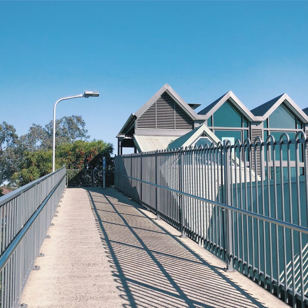steel fencing railings
